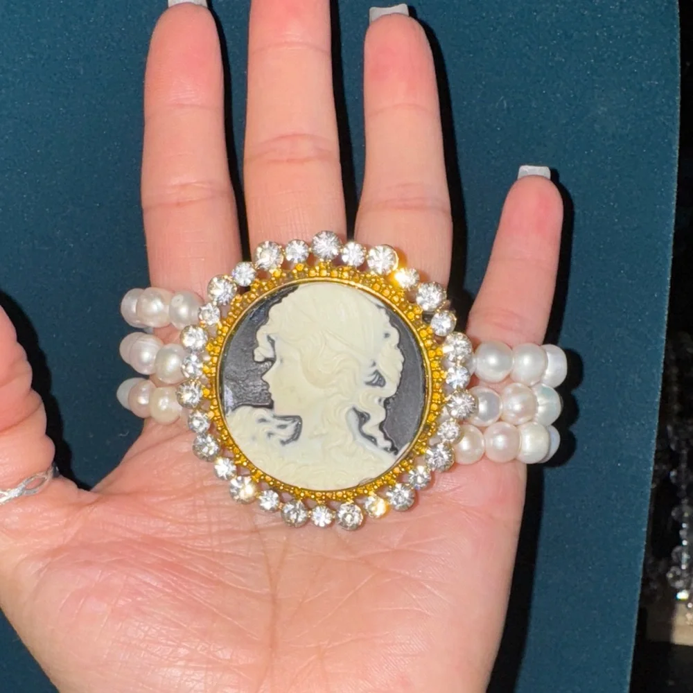 Cameo with Triple Freshwater Strand Pearl Bracelet - Picture 1 of 3